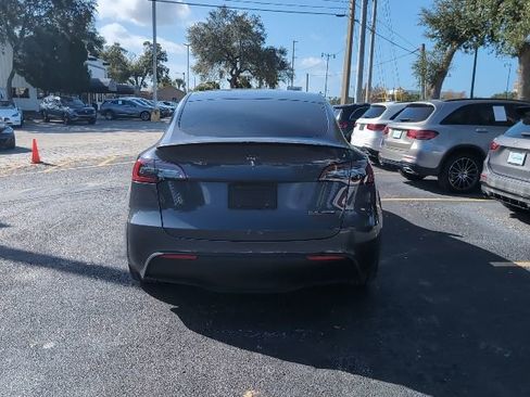 Used 2022 Tesla Model Y Performance image 6