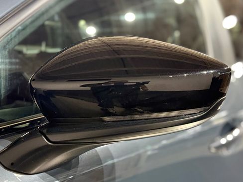 Used 2025 MAZDA CX-30 AWD 2.5 S w/ Preferred Package image 16