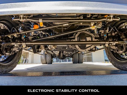 Used 2026 Ford F450 Platinum w/ Platinum Plus Package image 15