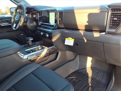 New 2025 GMC Sierra 1500 SLT w/ SLT Premium Plus Package image 26