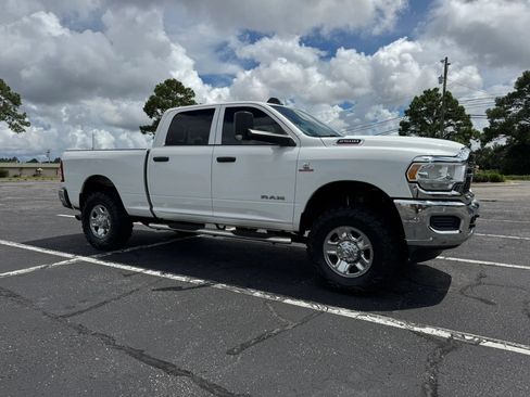 Used 2021 RAM 2500 Tradesman AWD/4WD image 4