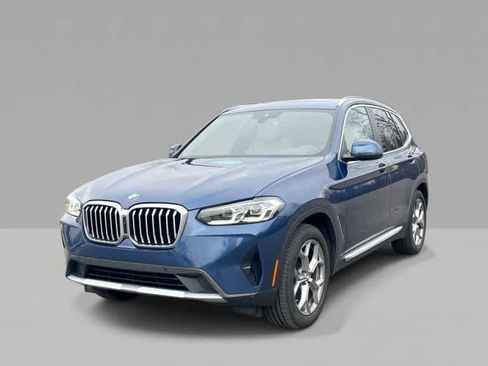 Used 2023 BMW X3 xDrive30i w/ Premium Package AWD/4WD image 4