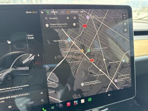 Used 2023 Tesla Model 3 Standard Range RWD image 18