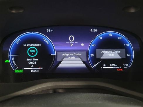 Used 2025 Toyota Camry XLE FWD image 21