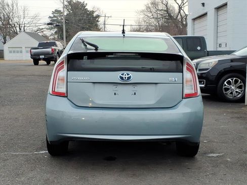 Used 2013 Toyota Prius Two image 4