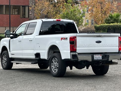 Certified 2023 Ford F250 Lariat w/ FX4 Off-Road Package image 5