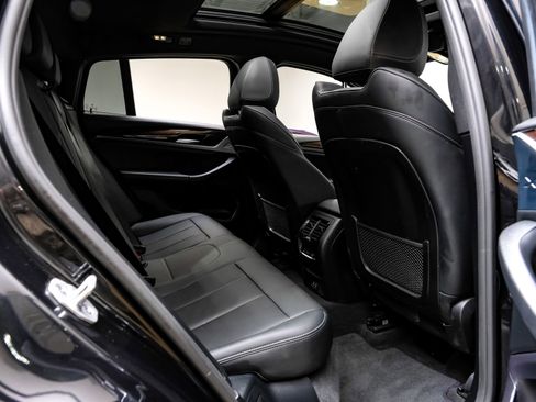 Used 2024 BMW X4 xDrive30i w/ Parking Assistance Package image 39