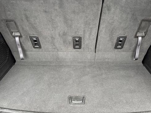 Certified 2024 Chevrolet Tahoe LT image 17