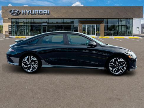 New 2025 Hyundai Ioniq 6 SEL AWD/4WD image 9
