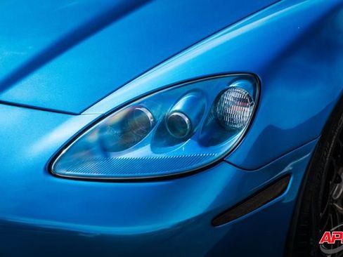 Used 2009 Chevrolet Corvette Z06 w/ Preferred Equipment Group image 47