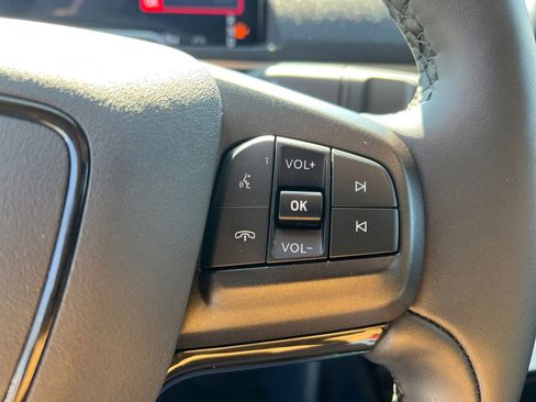 Certified 2025 Ford Mustang Mach-E Select image 34