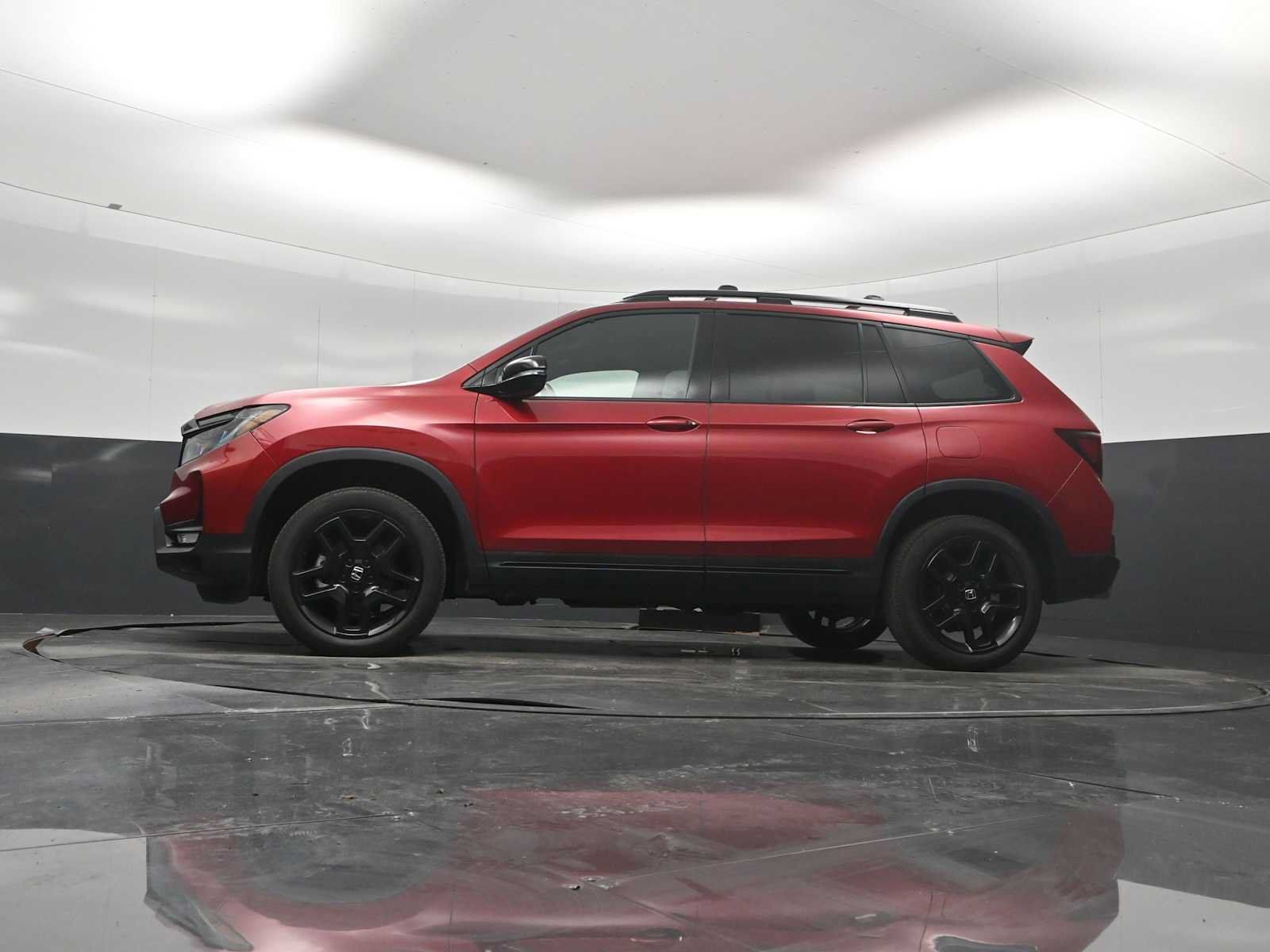 Used 2024 Honda Passport Black Edition image 35