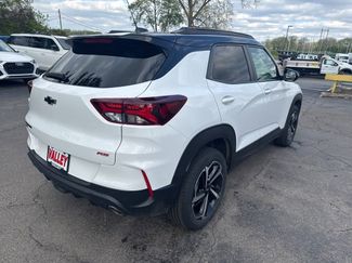 Used 2023 Chevrolet TrailBlazer RS w/ Sun and Liftgate Package AWD/4WD video 3