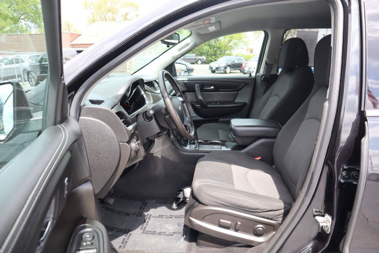 Used 2015 Chevrolet Traverse LT AWD/4WD image 19