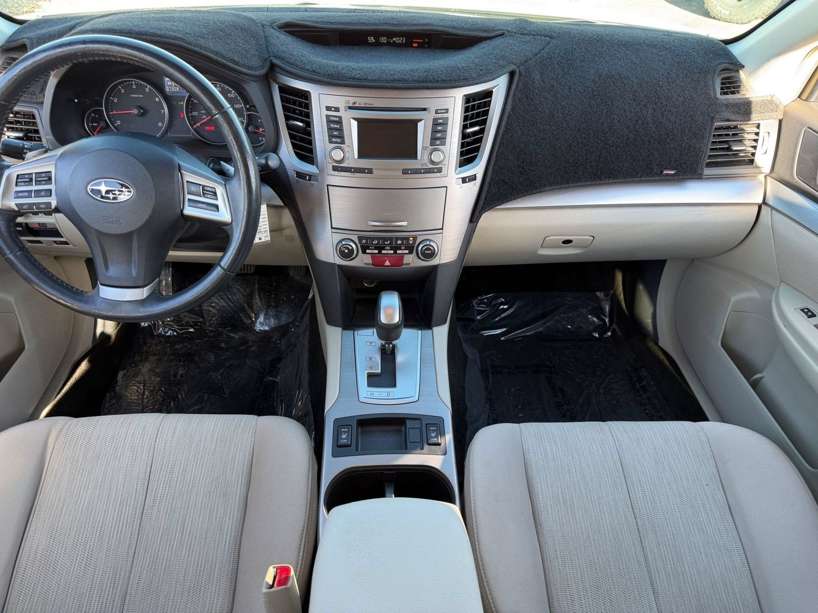 Used 2014 Subaru Outback 2.5i Premium AWD/4WD image 14