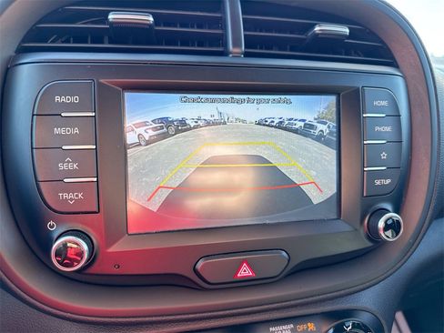 Used 2020 Kia Soul S image 14