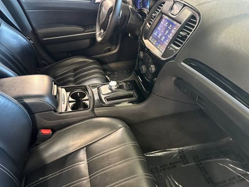 Used 2023 Chrysler 300 S RWD image 16