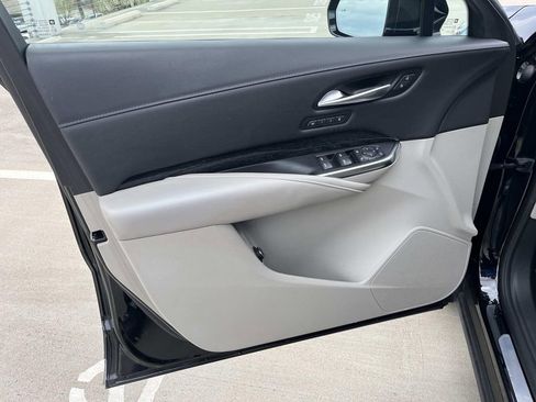 Certified 2023 Cadillac XT4 Premium Luxury image 24