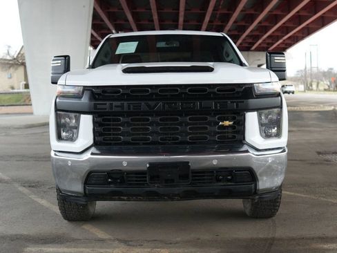 Used 2020 Chevrolet Silverado 2500 W/T w/ WT Safety Package image 3