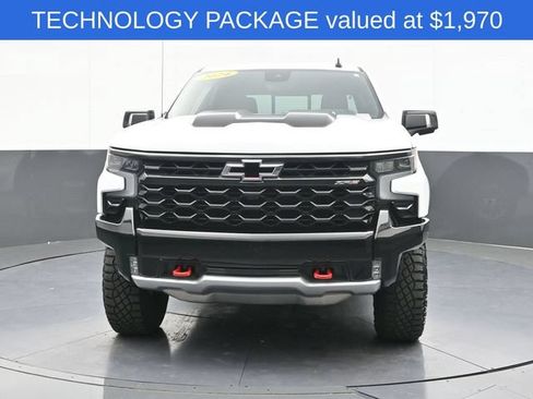 Used 2024 Chevrolet Silverado 1500 ZR2 w/ Technology Package AWD/4WD image 2