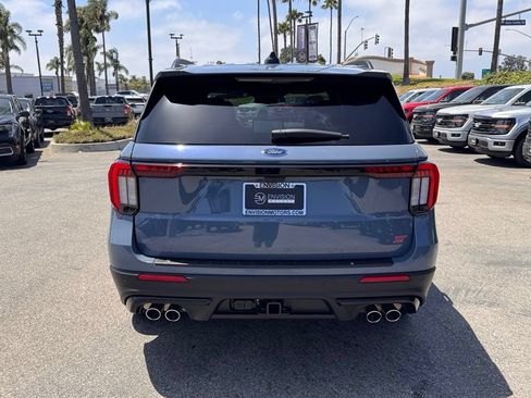 Used 2026 Ford Explorer ST RWD image 11