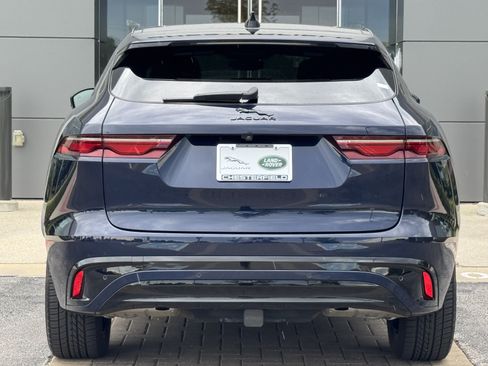 Used 2025 Jaguar F-PACE R-Dynamic S AWD/4WD image 7