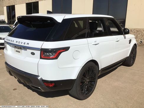 Used 2019 Land Rover Range Rover Sport HSE image 5