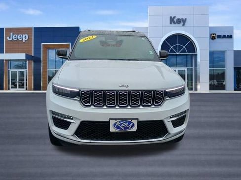 Certified 2023 Jeep Grand Cherokee Summit AWD/4WD image 9