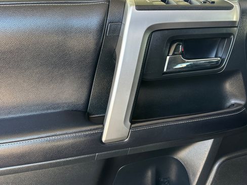 Used 2020 Toyota 4Runner SR5 image 10