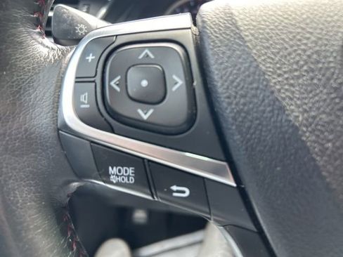 Used 2017 Toyota Camry XSE FWD image 35