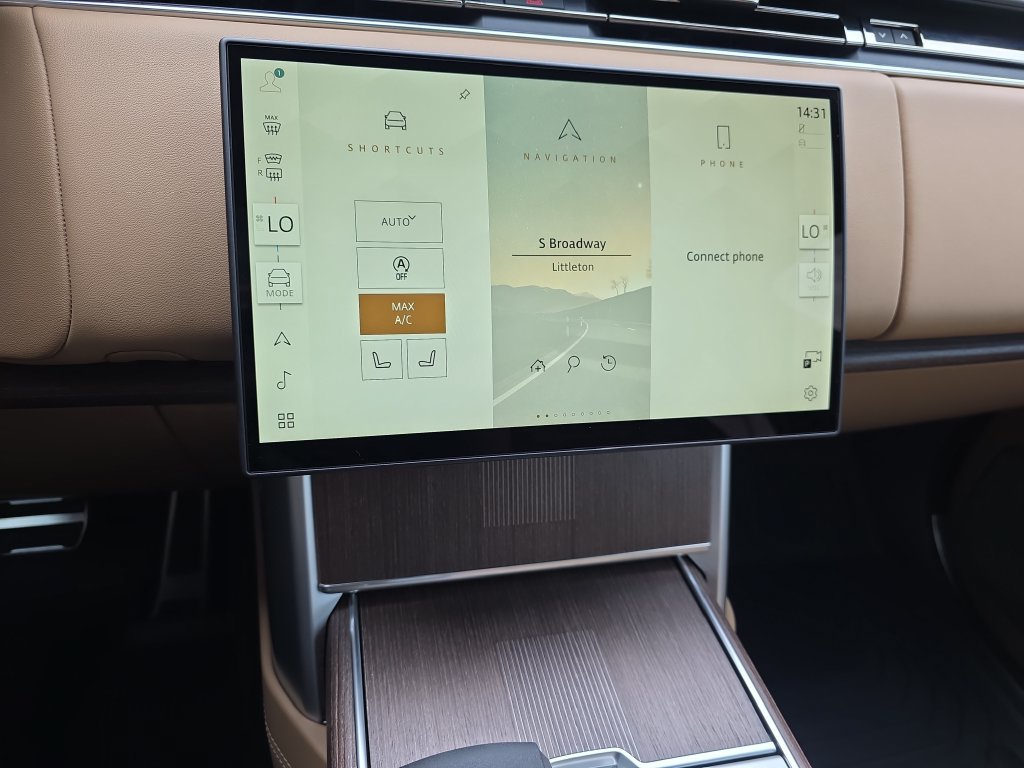 New 2026 Land Rover Range Rover Autobiography AWD/4WD image 15