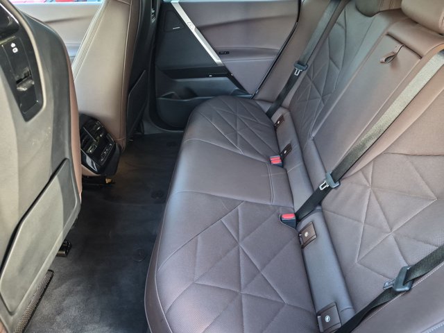Certified 2024 BMW iX xDrive50 w/ Premium Package AWD/4WD image 21