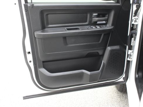 Used 2024 RAM 1500 Tradesman w/ Electronics Group RWD image 13