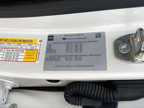 Used 2021 GMC Yukon XL Denali RWD image 36