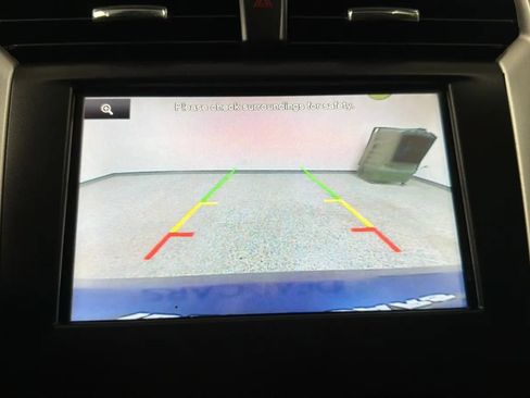 Used 2016 Ford Fusion SE FWD image 13