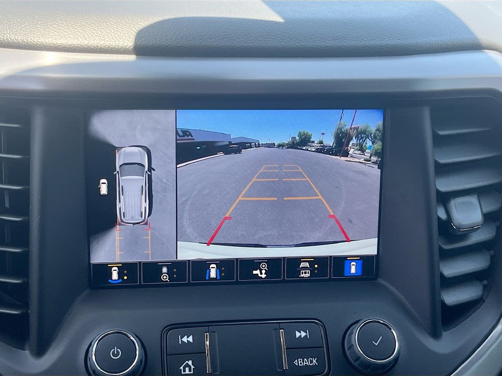 Used 2023 GMC Acadia AT4 w/ Technology Package AWD/4WD image 14
