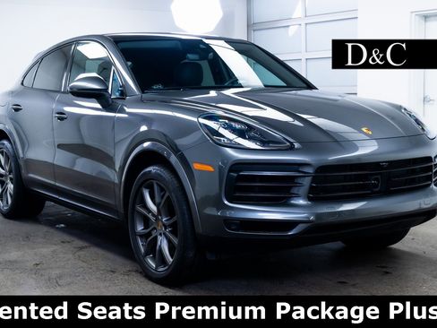Used 2022 Porsche Cayenne Coupe image 1