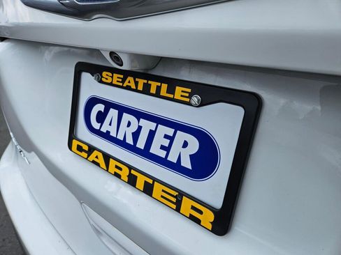 Used 2017 Chrysler Pacifica Limited image 18