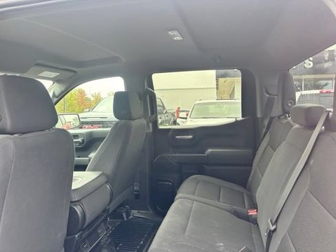 Used 2023 GMC Sierra 1500 Pro w/ Convenience Package AWD/4WD image 9