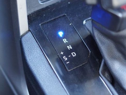 Used 2022 Toyota Tundra SR5 w/ TRD Off-Road Package image 34