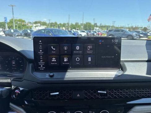 Used 2023 Honda Accord EX-L image 16