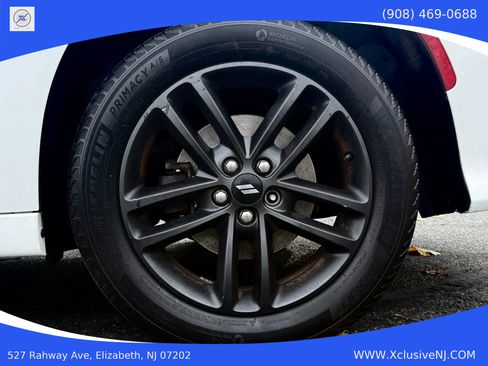 Used 2019 Dodge Charger SXT w/ Plus Group image 29