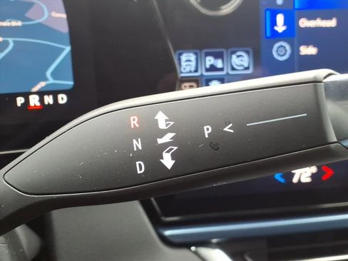 New 2025 Chevrolet Equinox EV LT w/ Convenience Package II image 23