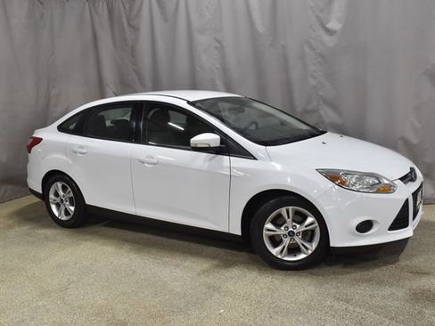 Used 2014 Ford Focus SE FWD image 4