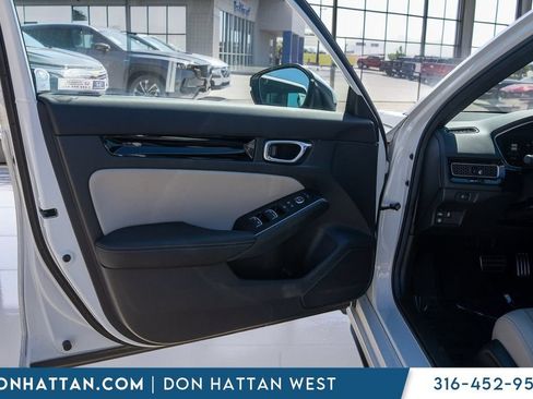 Used 2024 Honda Civic Sport Touring image 21