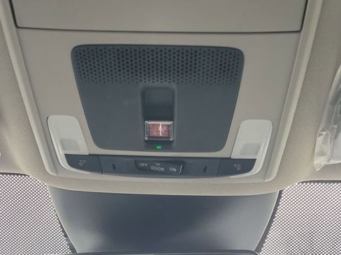 New 2026 Honda Pilot EX-L image 24