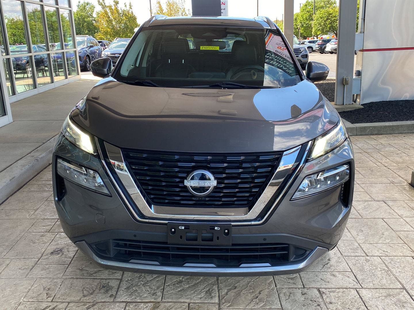 Certified 2023 Nissan Rogue SL w/ SL Premium Package AWD/4WD image 2