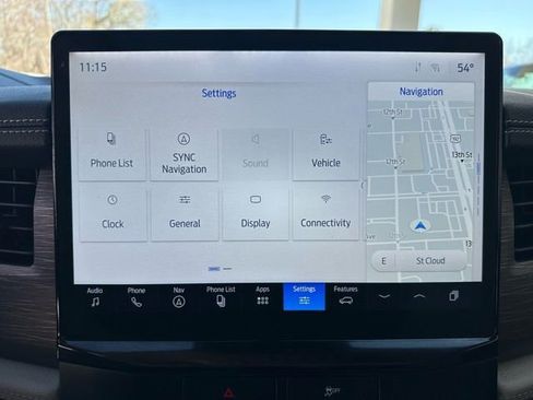 Used 2023 Ford Expedition Limited image 12