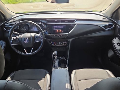 Used 2020 Buick Encore GX Preferred w/ Cold Weather Comfort Package FWD image 14