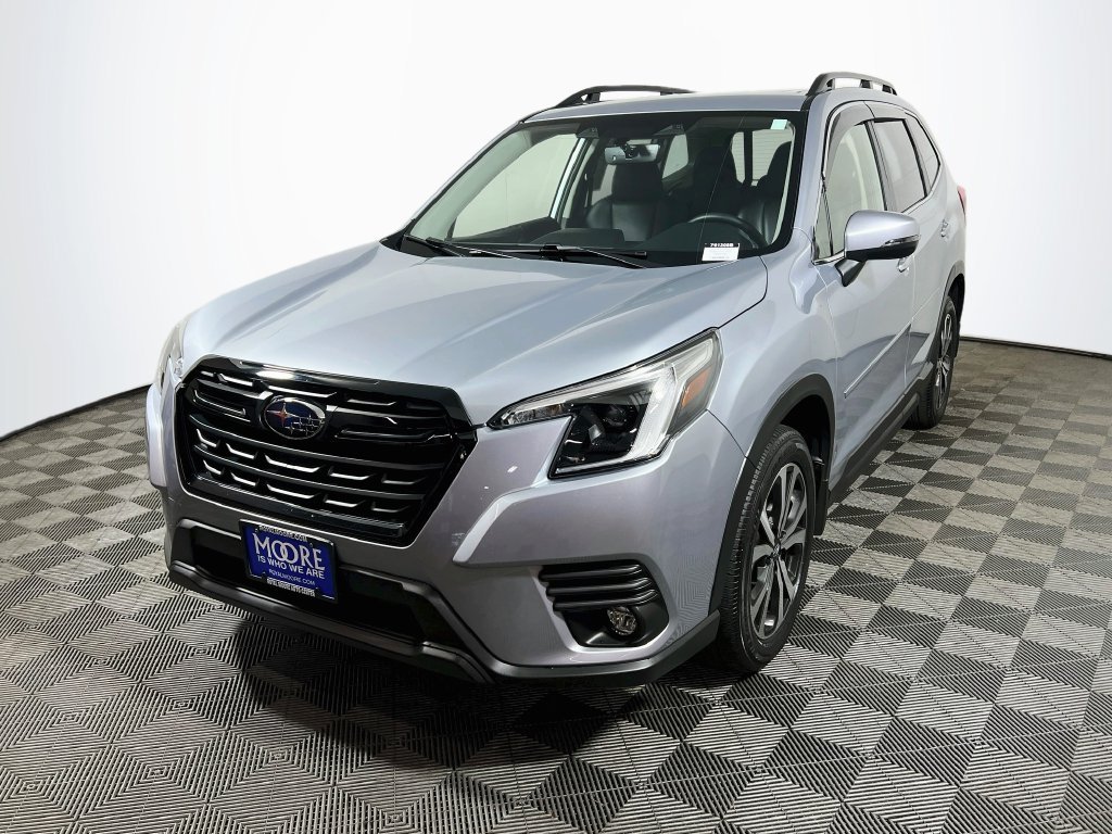 Certified 2024 Subaru Forester Limited w/ Pop Package 2 AWD/4WD image 3